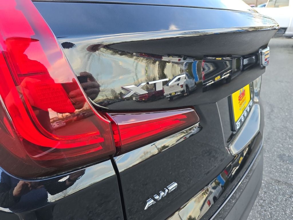 2021 Cadillac XT4 Luxury