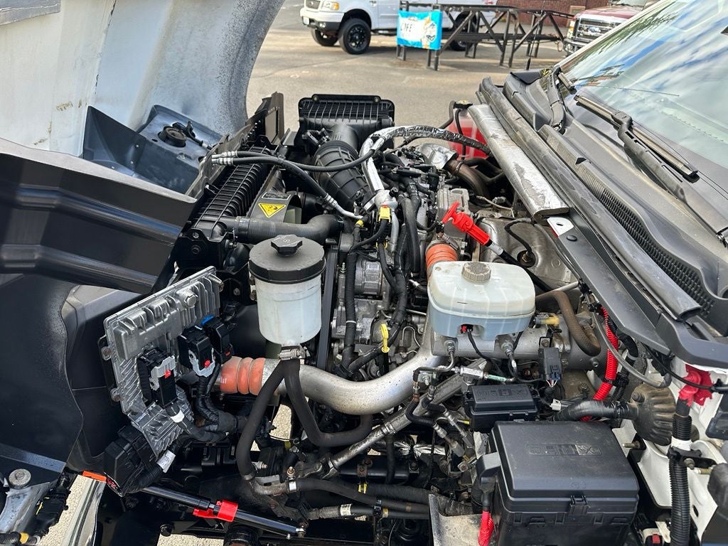 2022 Chevrolet Silverado 4500HD Work Truck