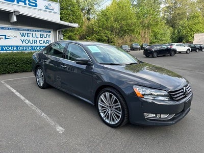 2014 Volkswagen Passat 1.8T Sport