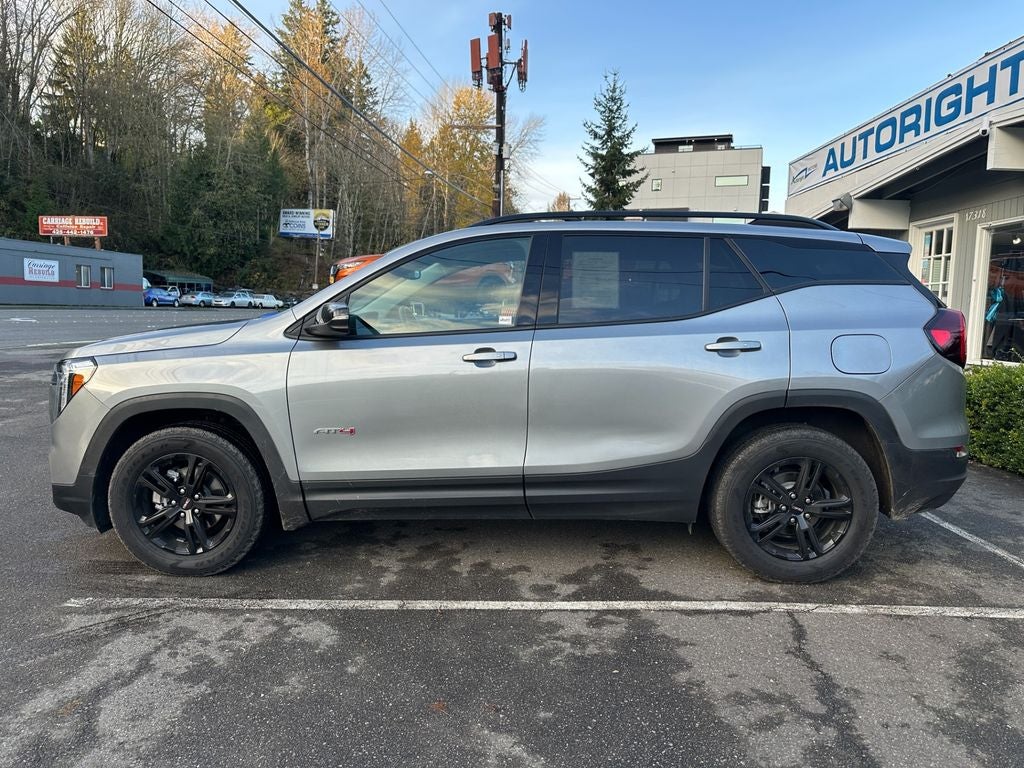 2023 GMC Terrain AT4