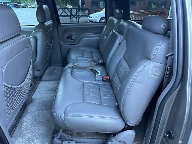 1999 Chevrolet Suburban 1500 LS