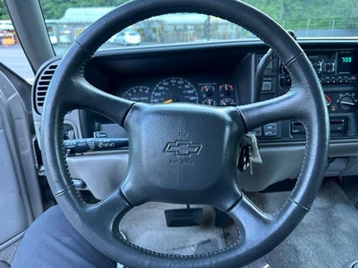 1999 Chevrolet Suburban 1500 LS