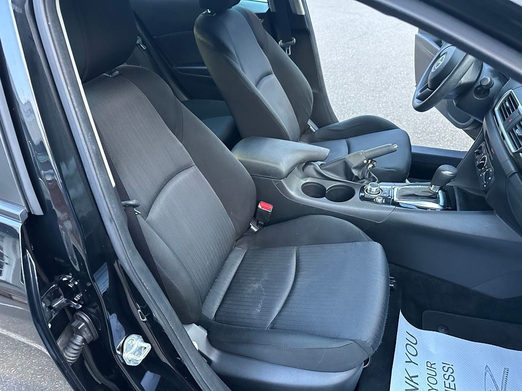 2016 Mazda Mazda3 i Sport