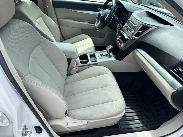 2010 Subaru Outback 2.5i Premium