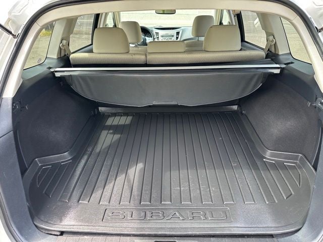 2010 Subaru Outback 2.5i Premium