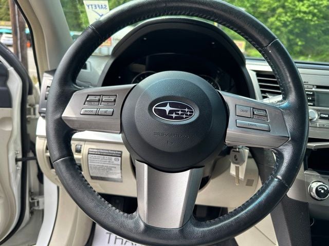 2010 Subaru Outback 2.5i Premium