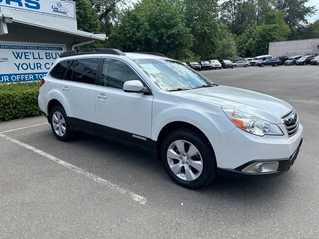 2010 Subaru Outback 2.5i Premium