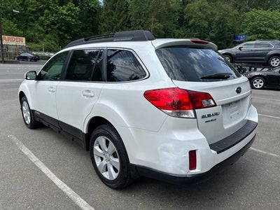 2010 Subaru Outback 2.5i Premium