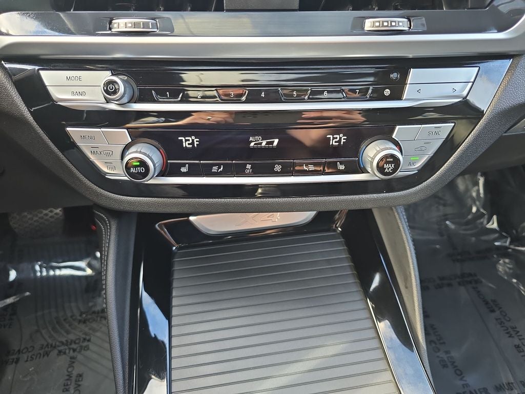 2021 BMW X4 xDrive30i