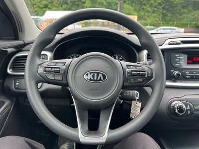 2017 Kia Sorento L