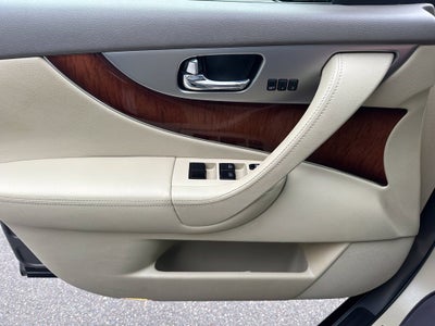 2012 INFINITI FX35 Base