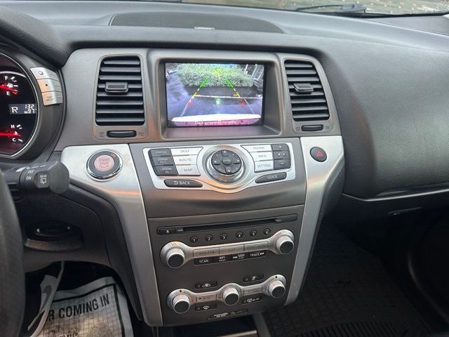 2011 Nissan Murano LE