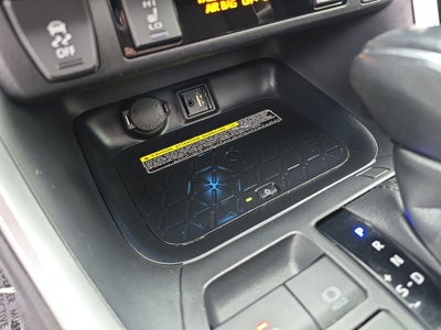 2019 Toyota RAV4 Hybrid XSE