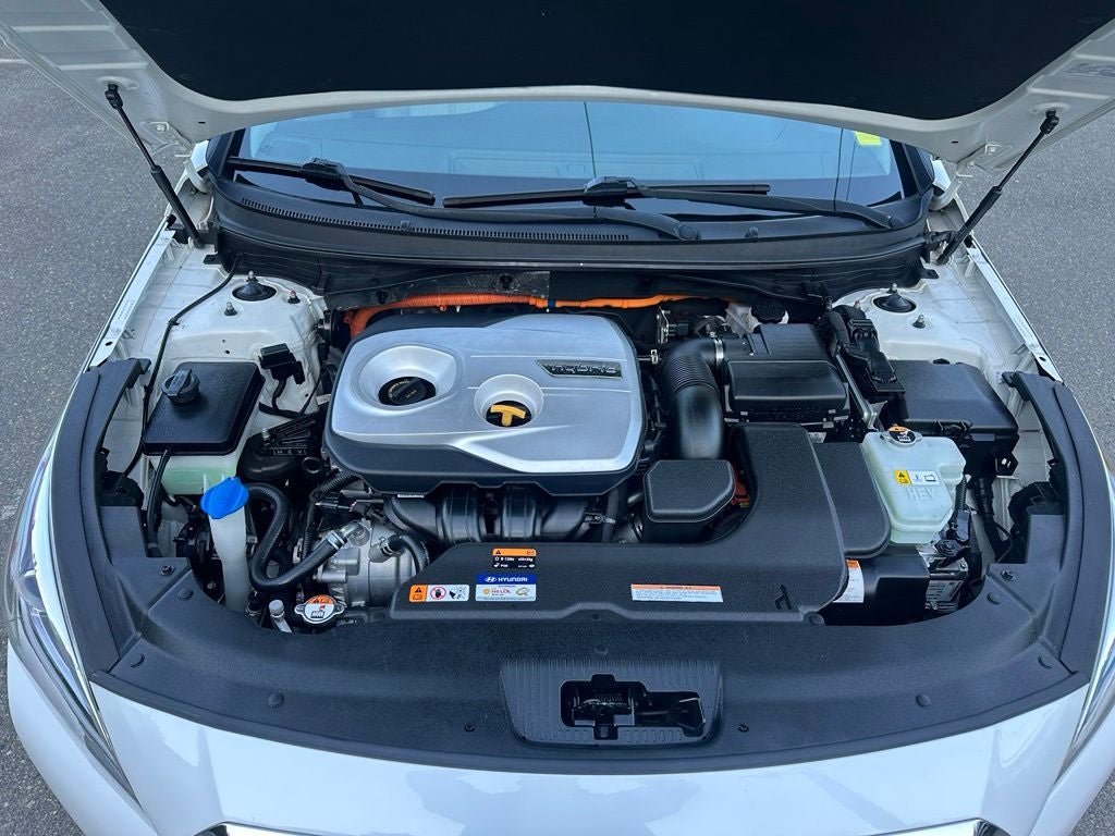 2017 Hyundai Sonata Hybrid SE