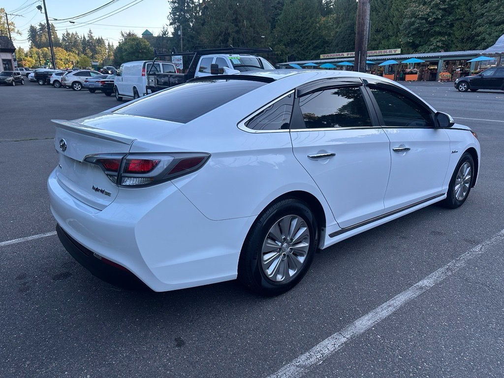 2017 Hyundai Sonata Hybrid SE