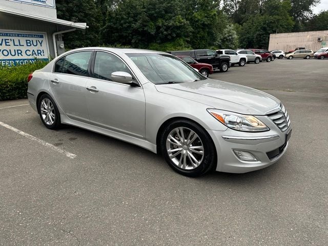 2013 Hyundai Genesis 3.8