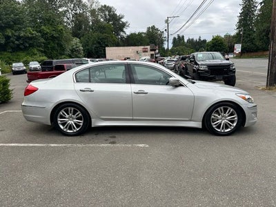 2013 Hyundai Genesis 3.8