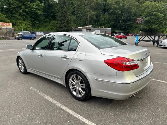 2013 Hyundai Genesis 3.8