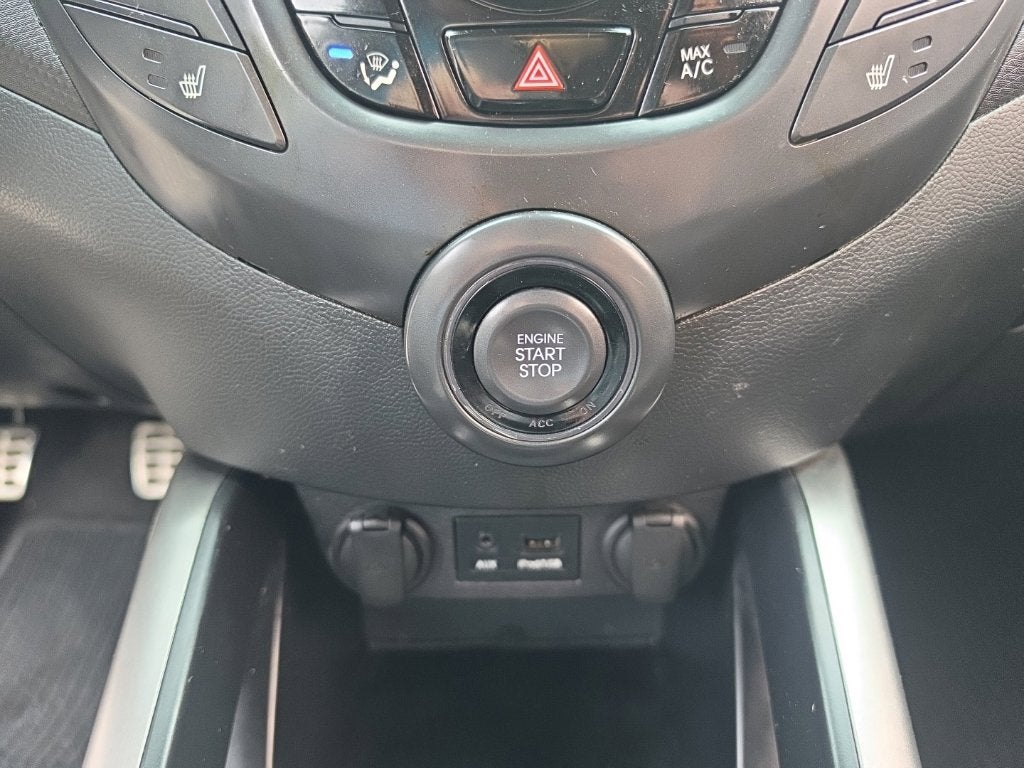 2014 Hyundai Veloster Turbo w/Black