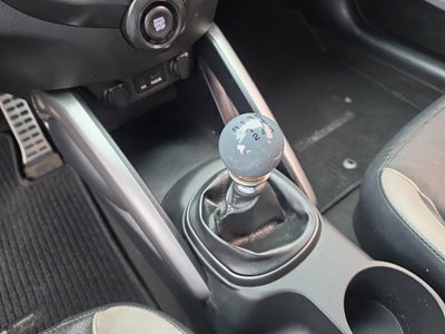 2014 Hyundai Veloster Turbo w/Black