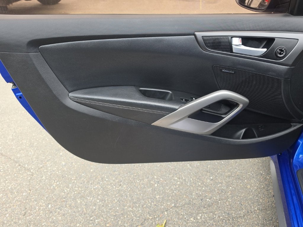 2014 Hyundai Veloster Turbo w/Black
