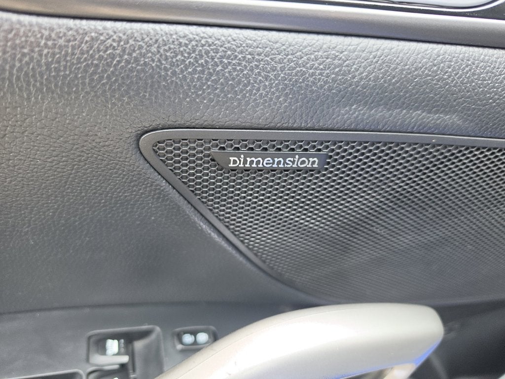 2014 Hyundai Veloster Turbo w/Black