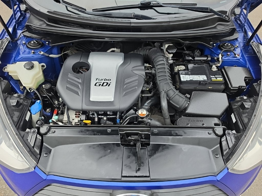 2014 Hyundai Veloster Turbo w/Black