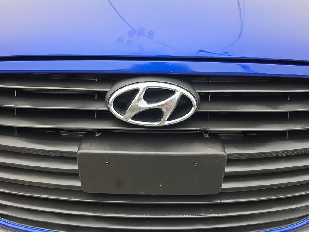 2014 Hyundai Veloster Turbo w/Black