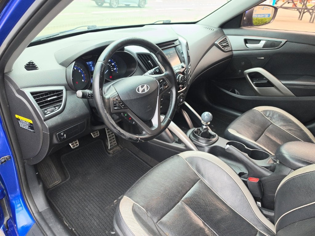 2014 Hyundai Veloster Turbo w/Black