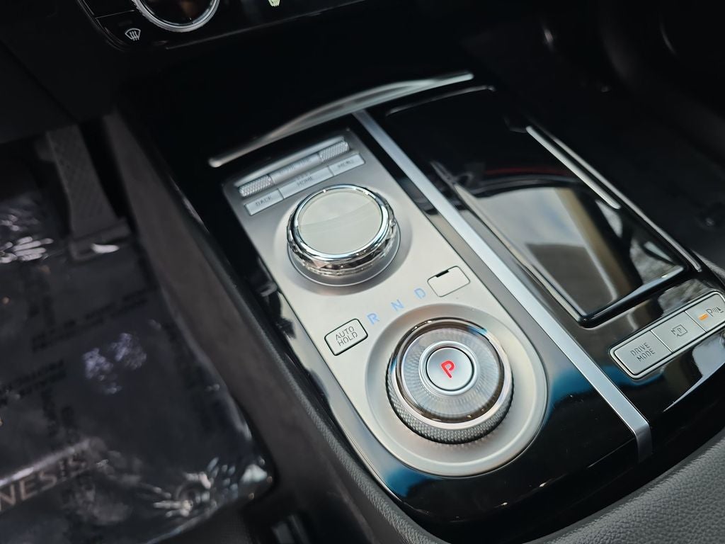 2023 Genesis G80 2.5T