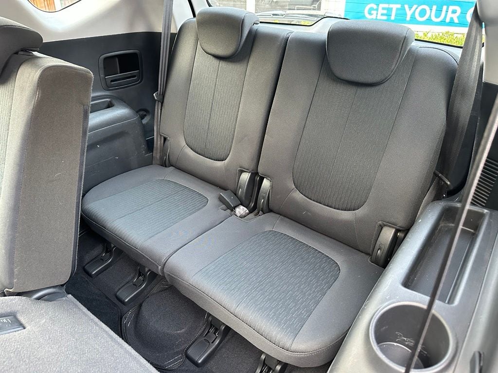 2009 Kia Rondo LX