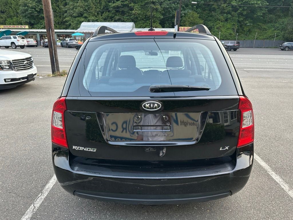 2009 Kia Rondo LX