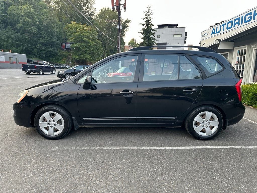 2009 Kia Rondo LX