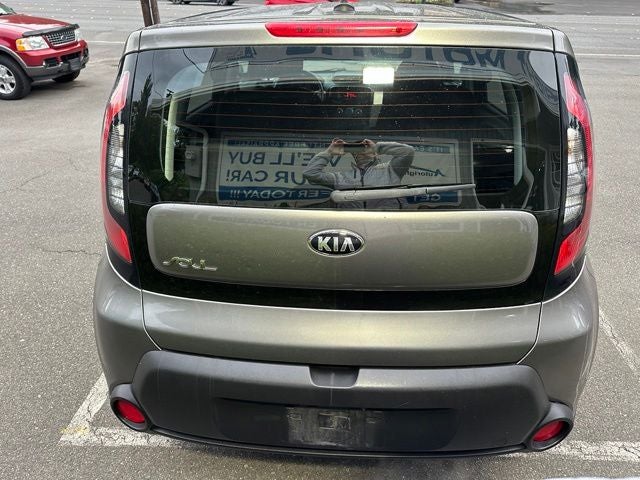 2016 Kia Soul Base