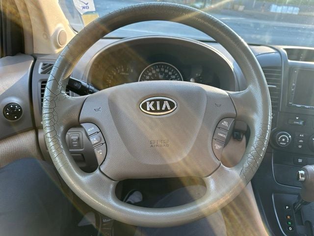 2006 Kia Sedona LX