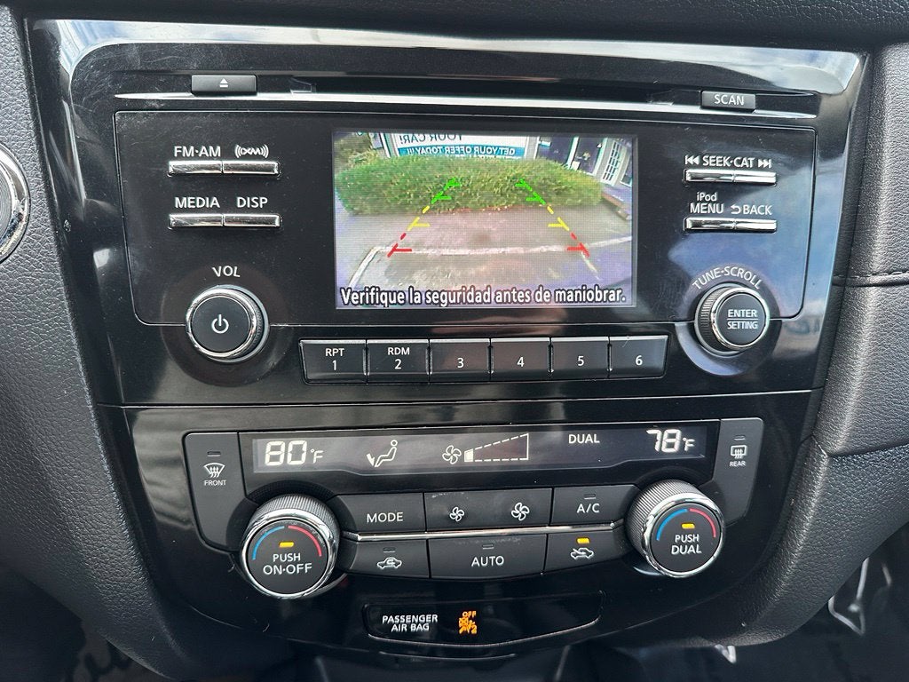 2017 Nissan Rogue SV