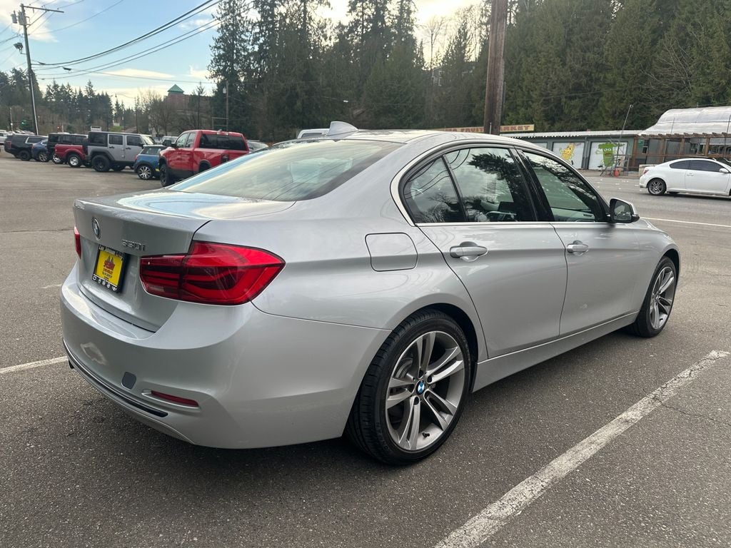 2018 BMW 3 Series 330i