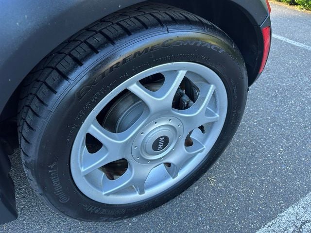 2006 MINI Cooper S Base