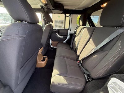 2015 Jeep Wrangler Unlimited 4WD 4dr Rubicon