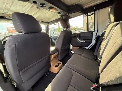 2015 Jeep Wrangler Unlimited 4WD 4dr Rubicon