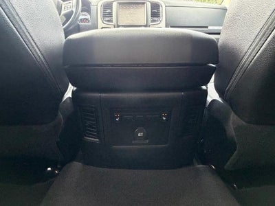 2016 RAM 1500 4WD Crew Cab 5.7 Ft Box Laramie