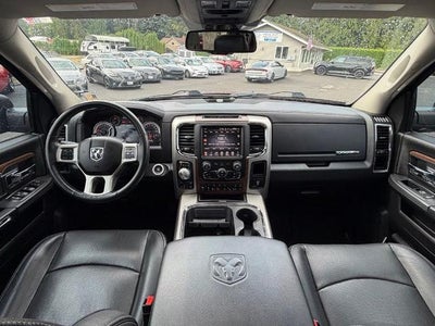 2016 RAM 1500 4WD Crew Cab 5.7 Ft Box Laramie