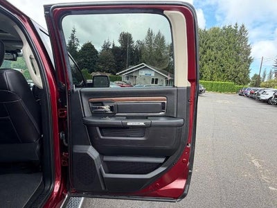 2016 RAM 1500 4WD Crew Cab 5.7 Ft Box Laramie
