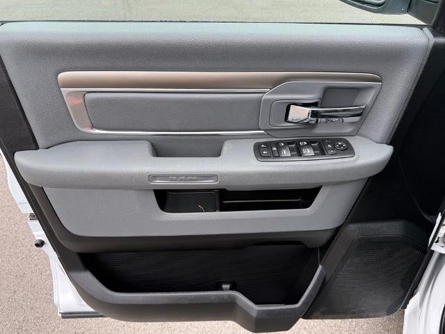 2018 RAM 1500 Big Horn 4x4 Crew Cab 6'4" Box