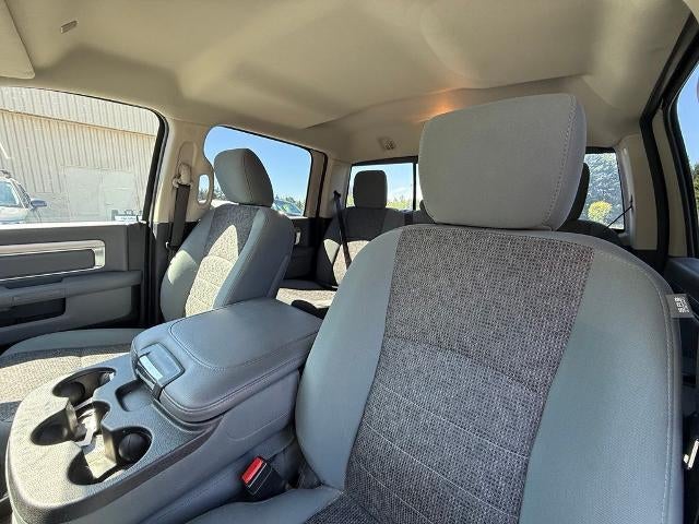 2018 RAM 1500 Big Horn 4x4 Crew Cab 6'4" Box