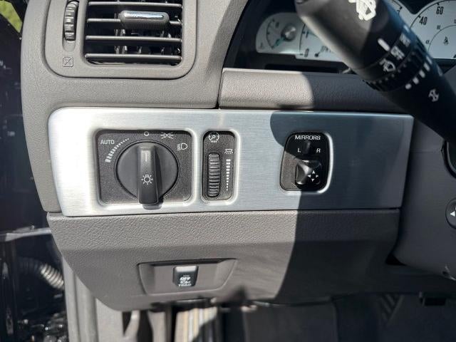 2002 Ford Thunderbird Base