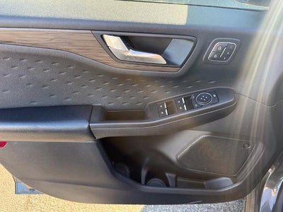 2020 Ford Escape Titanium AWD