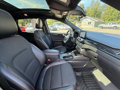 2025 Ford Escape ST-Line Select AWD