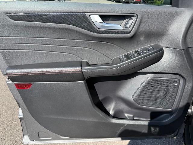 2025 Ford Escape ST-Line Select AWD