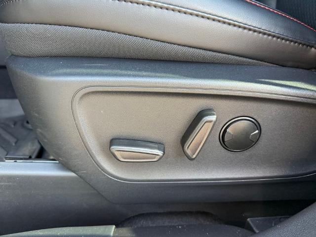 2025 Ford Escape ST-Line Select AWD